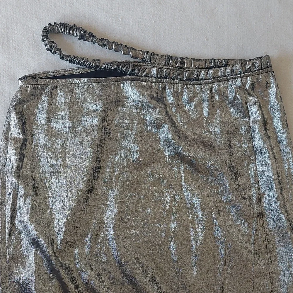 FUTURE COLLECTIVE ALANI NOELLE metallic silver skirt NWT